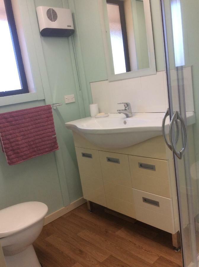 Oxford Tiny House Villa ภายนอก รูปภาพ