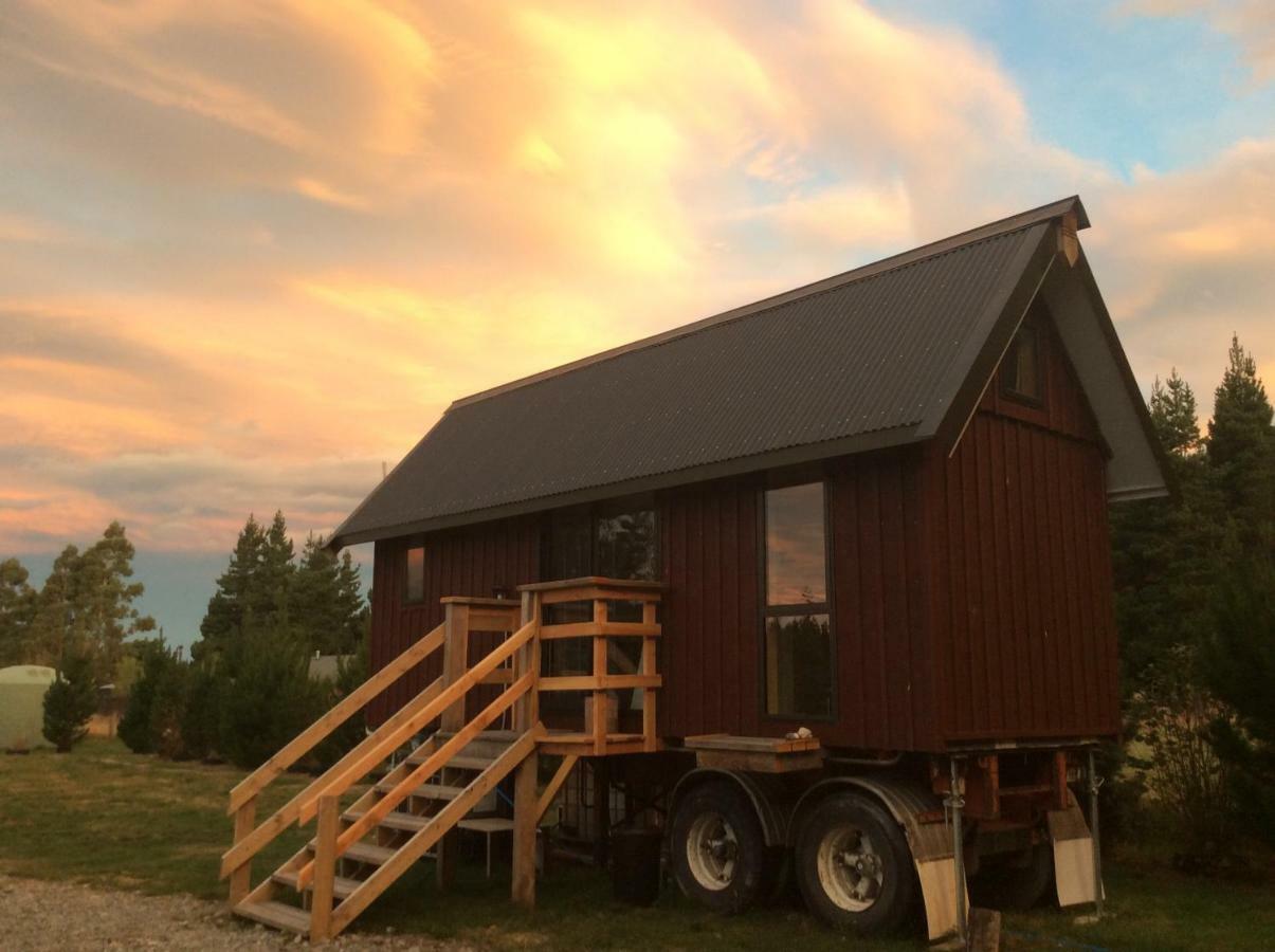Oxford Tiny House Villa ภายนอก รูปภาพ